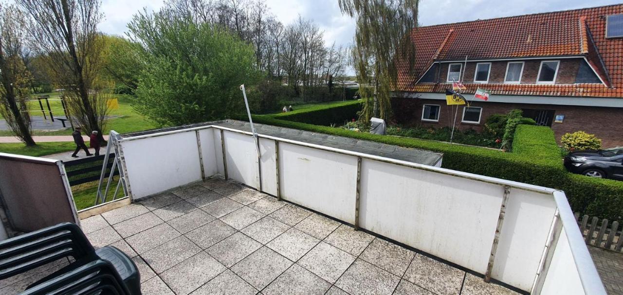 Ferienhaus Am Wellenpark Norddeich Экстерьер фото