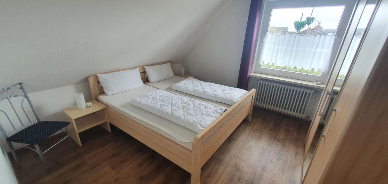 Ferienhaus Am Wellenpark Norddeich Экстерьер фото