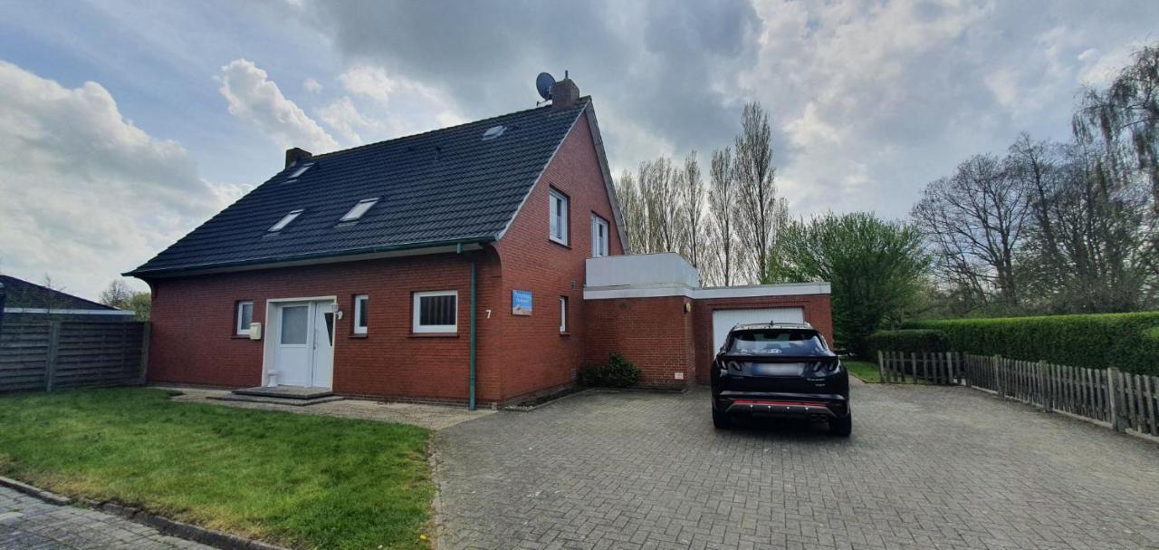 Ferienhaus Am Wellenpark Norddeich Экстерьер фото