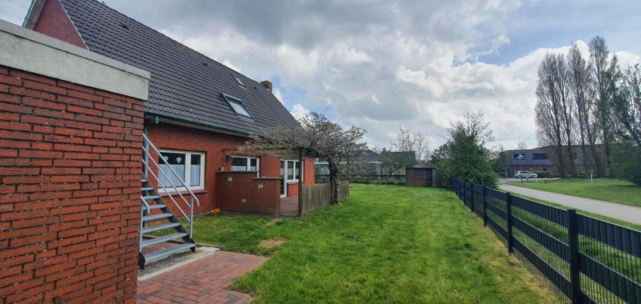 Ferienhaus Am Wellenpark Norddeich Экстерьер фото