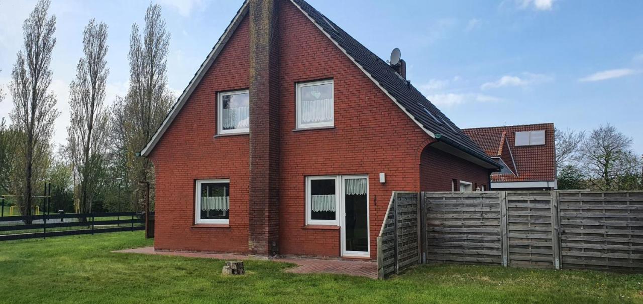 Ferienhaus Am Wellenpark Norddeich Экстерьер фото
